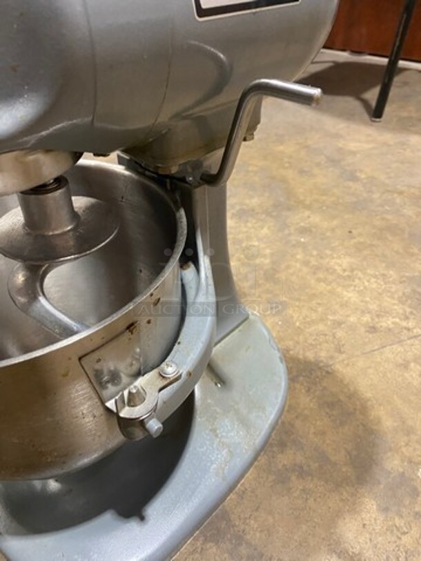Sweet! HOBART Countertop Mixer! Model N50 Serial 31-1400-084 100-120V/60Hz/1 Phase! Working When Removed!  - Image 6 of 9