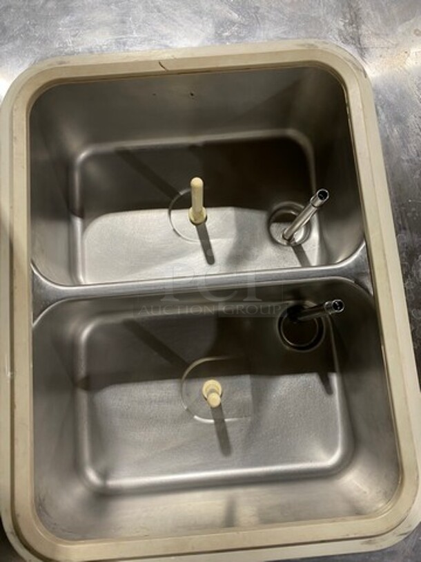 Taylormate Commercial Soft Serve AIR COOLED Ice Cream Machine! All Stainless Steel! On Legs! Working When Removed! - Image 6 of 11