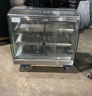 Vendo Commercial Countertop Food Warming Display Case! All Stainless Steel! Model: HFD000006 SN: 1453453 115V 60HZ 1 Phase