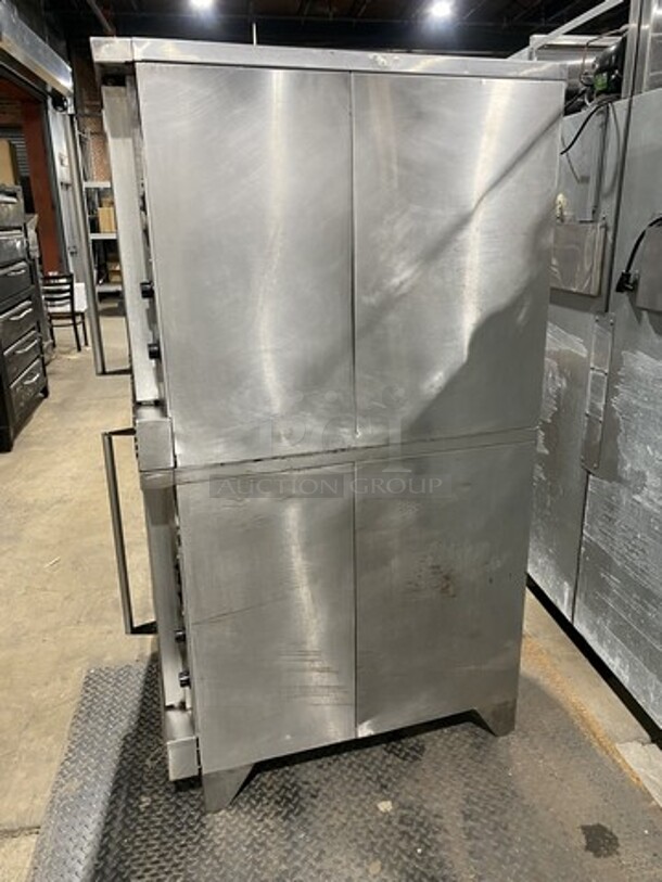 Great! US Range/Garland Natural Gas Powered Double Stacked Convection! Summit Series! With View Through Doors! With Metal Racks! Model SUMG100 Serial 1609100102756!  On Legs! 2 X Your Bid Makes One Unit! - Image 2 of 12