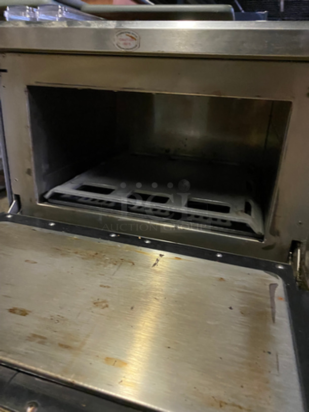 Turbo Chef Commercial Countertop Rapid Cook Oven/ Microwave Oven! All Stainless Steel! Model: NGC SN: NGC15421 230/240V - Image 5 of 8