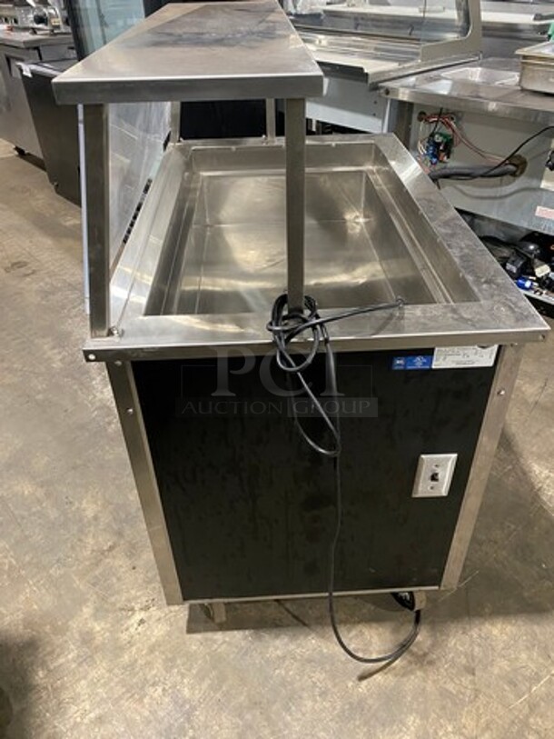 Vollrath Commercial Refrigerated Food Serving Station Counter/ Cold Pan! With Sneeze Guard! Stainless Steel Body! On Casters! Model: 3707600002CNA SN: B24200496413001 120V 60HZ 1 Phase - Image 3 of 8