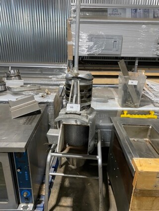 Cavecchi Commercial Mincer/Grater/Shredder! All Stainless Steel! On Legs! Model: 141/6 SN: 1145383 220/380V