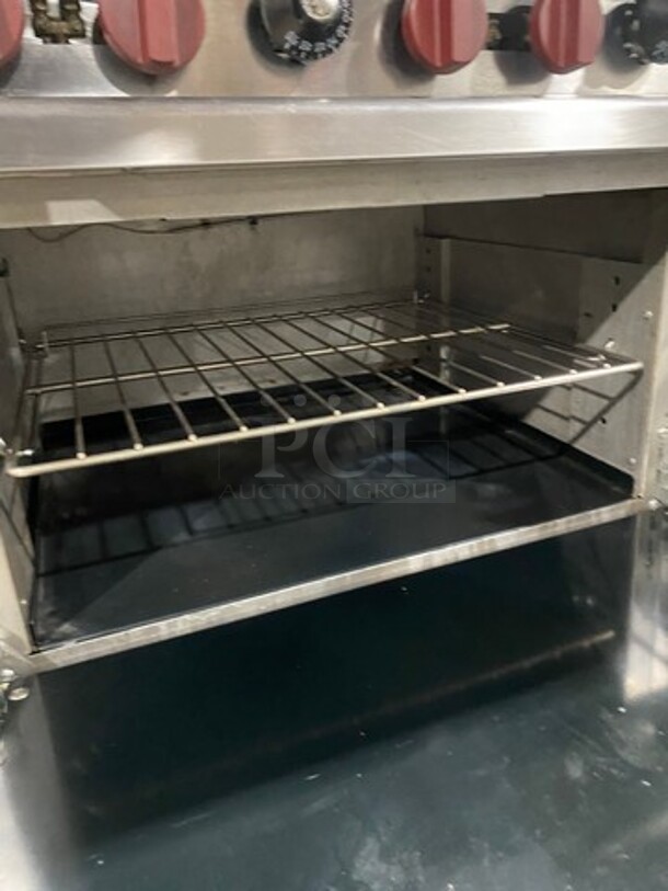 Sweet! LATE MODEL! Vulcan Commercial Natural Gas Powered 6 Burner Stove! With Right Side Flat Griddle & Cheese Melter Combo! Griddle Has Side Splashes! With Raised Back Splash! With 2 Oven Underneath! All Stainless Steel! Working When Removed! - Image 10 of 12