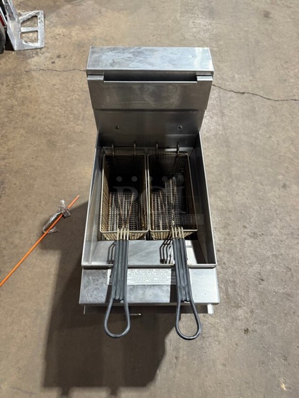 LATE MODEL Keating Commercial Countertop Electric Powered Deep Fat Fryer! With 2 Frying Baskets! With Backsplash! Model 10X11ICCM Serial 41328! 208/240V 3Phase! On Small Legs! Working When Removed! - Image 5 of 9