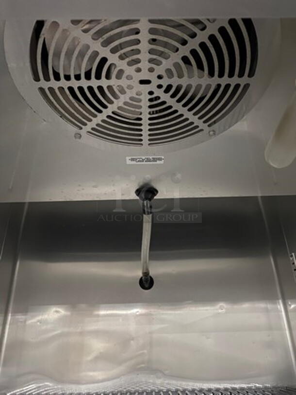 Sweet! True Commercial Split Door Dual Temp Half Cooler Half Freezer Combo Unit! All Stainless Steel! On Casters! Model: T23DT SN: 8868308 115V 60HZ 1 Phase - Image 9 of 11