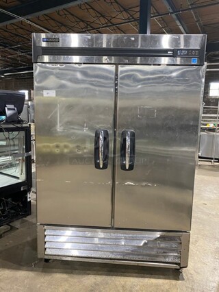 Master Bilt Commercial 2 Door Reach In Freezer! With Poly Coated Racks! All Stainless Steel! On Casters! MODEL F49S SN: 15020098 115V 1PH