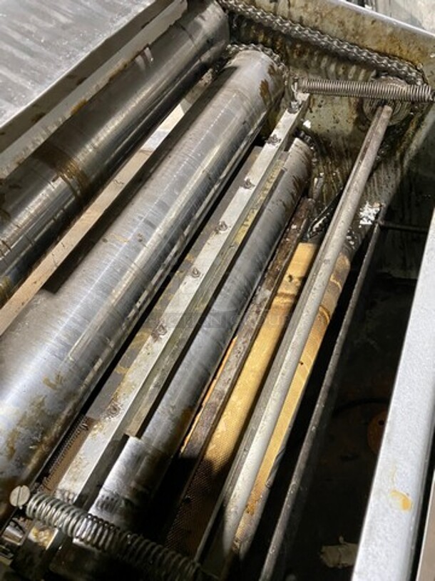 Acme Commercial Dough Sheeter/Molder! On Casters! Model: 88 - Image 11 of 12