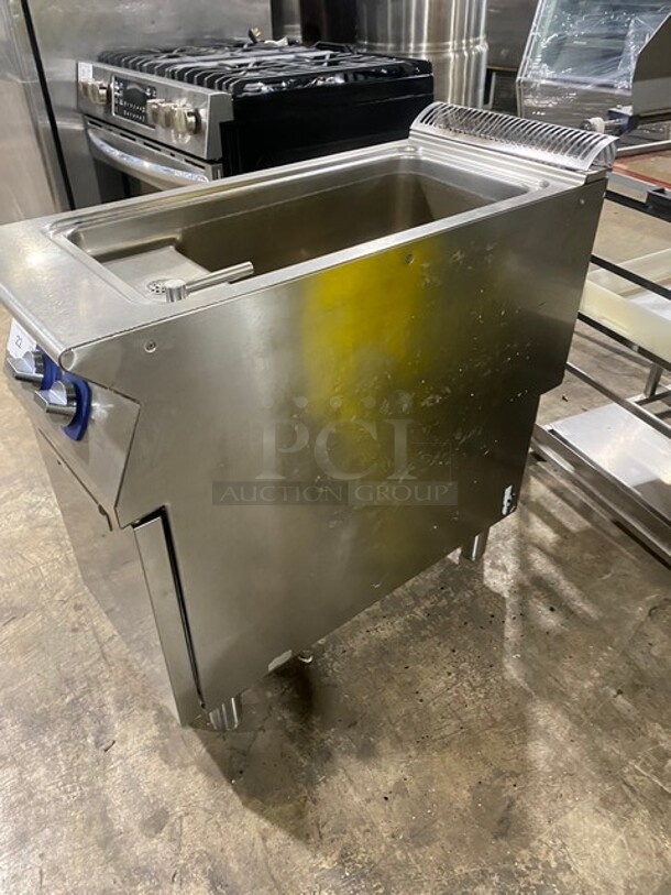 Electrolux Commercial Electric Powered Pasta Cooker! All Stainless Steel! On Legs! - Image 3 of 9