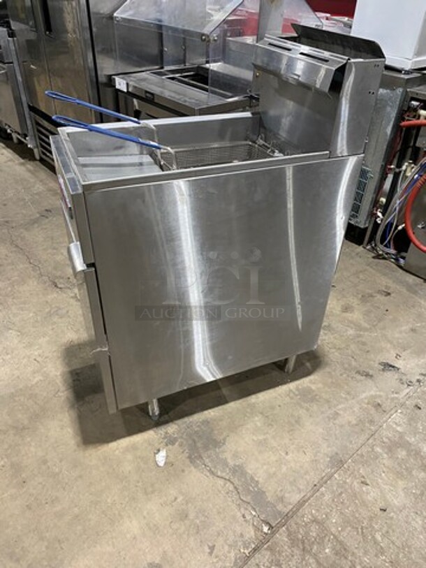 American Range Commercial Natural Gas Powered Deep Fat Fryer! With 2 Metal Frying Baskets! With Backsplash! All Stainless Steel! On Legs! Model: AF50HE SN: 211020FO357 - Image 2 of 9