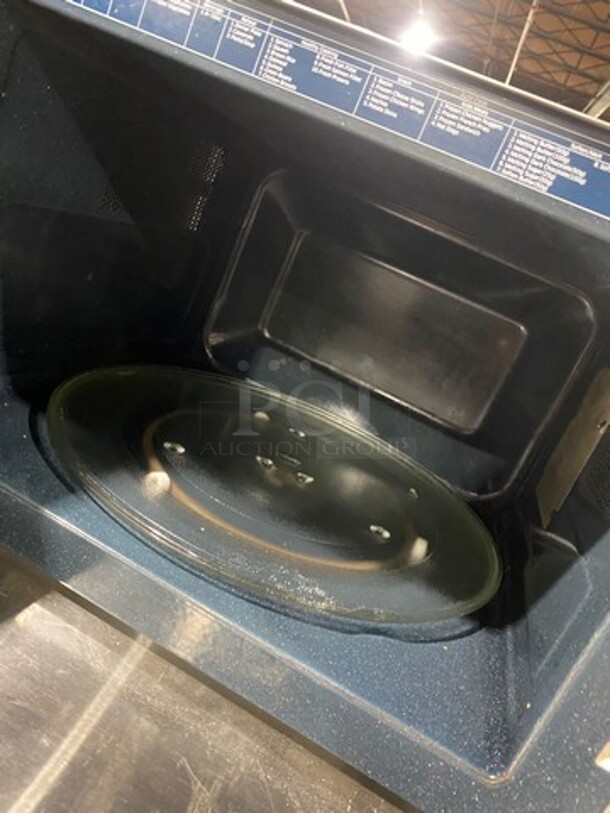 2017 Samsung Countertop Microwave Oven! Model: MS14K6000AS SN: 0ATG7WDJ205583W 120V! Working! - Image 6 of 8