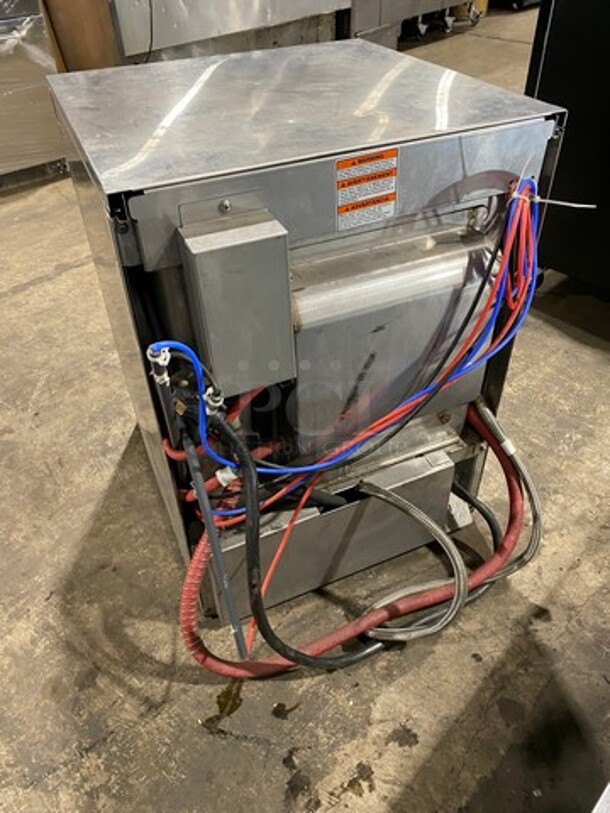 Hobart Commercial Under The Counter New Body Style Heavy Duty Dishwasher! All Stainless Steel! Model: LXER SN: 231183284 120/208V 60HZ 1 Phase - Image 4 of 9