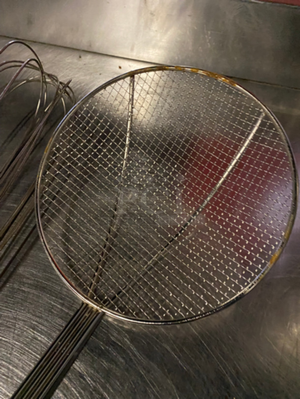 ALL ONE MONEY! MISCELLANEOUS ITEMS! 1 Metal Whisk And 1 Mesh Strainer! - Image 2 of 4
