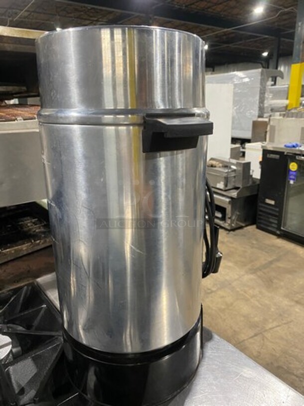 Crown Select Commercial Countertop Automatic Coffee Urn! All Stainless Steel! - Image 3 of 7