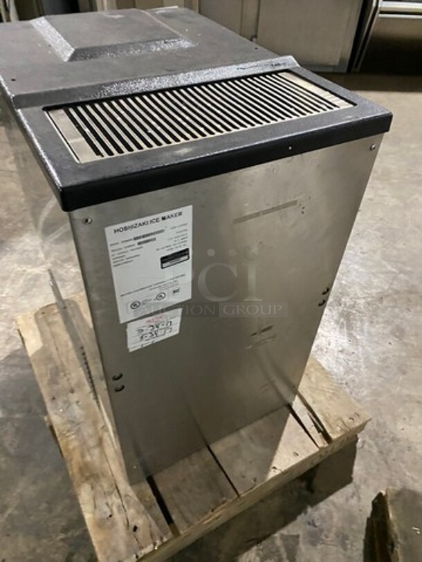 WOW! Hoshizaki Commercial Countertop Refrigerated Ice Maker/Dispenser And Water Dispenser! All Stainless Steel! With Legs! Model: DCM270BAH SN: T14252A 115/120V 60HZ 1 Phase - Image 4 of 8