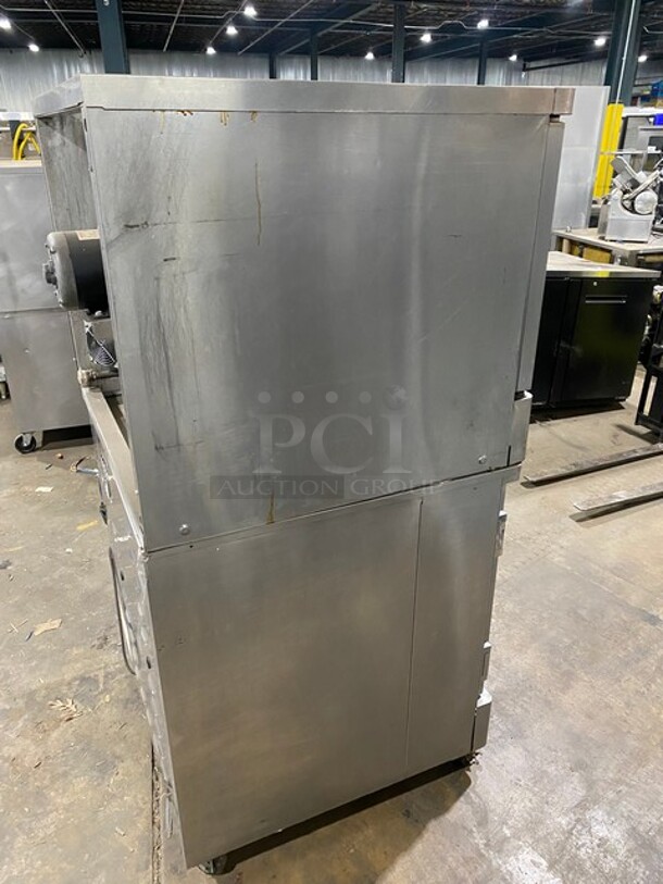 Blodgett Stainless Steel Commercial Natural Gas-Powered Full-Size Convection Oven Over Half Size Convection Oven w/ Solid Door, View Through Door! On Casters! 2X Your Bid Makes One Unit! - Image 3 of 11