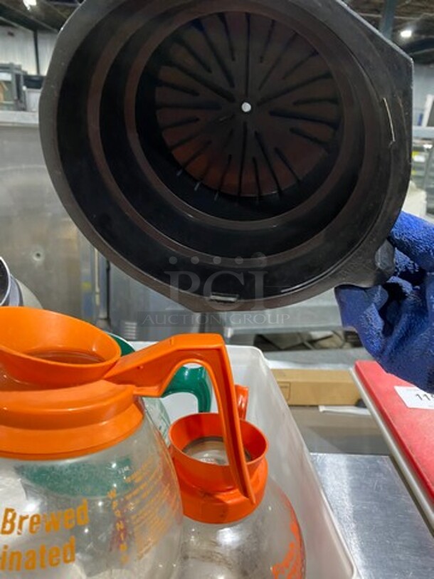 Various Glass Coffee Pots! 6x Your Bid! - Image 6 of 8