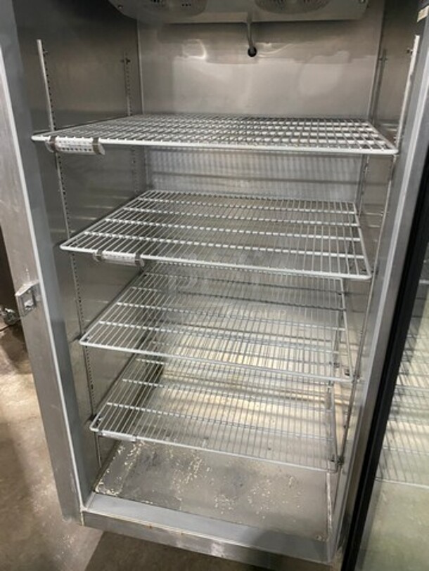 Continental Commercial Single Door Reach In Cooler Merchandiser! With View Through Door! Poly Coated Racks! Model: 1RXGD SN: 15828097 115V 60HZ 1 Phase - Image 5 of 9