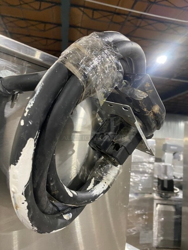 Fetco Commercial Countertop Hot Water Dispenser! All Stainless Steel! On Legs! 220-240V 3 Phase! Model: HWB-10 MIP SN: 960350171524! - Image 8 of 8