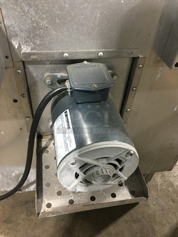 FAB! Southbend Commercial Electric Powered Double Deck Convection Oven! With View Through Doors! Metal Oven Racks! All Stainless Steel! On Legs! 2x Your Bid Makes One Unit! Model: ES20SC SN: 09J921032 - Image 7 of 12