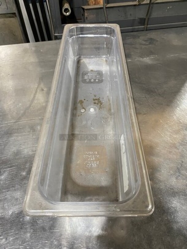 ALL ONE MONEY! Rubbermaid Clear Poly 2/4x4" Food Containers! - Image 2 of 6