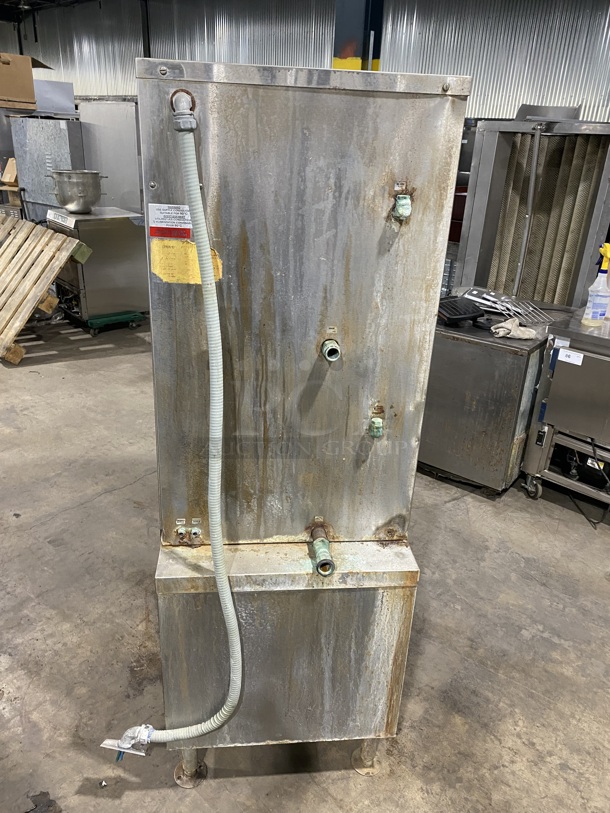MARKET FORGE Stainless Steel Commercial Natural Gas Powered Double Deck Steam Cabinet! MODEL: EJ-10E SN:80713-10EE-3505 208V! - Image 3 of 11