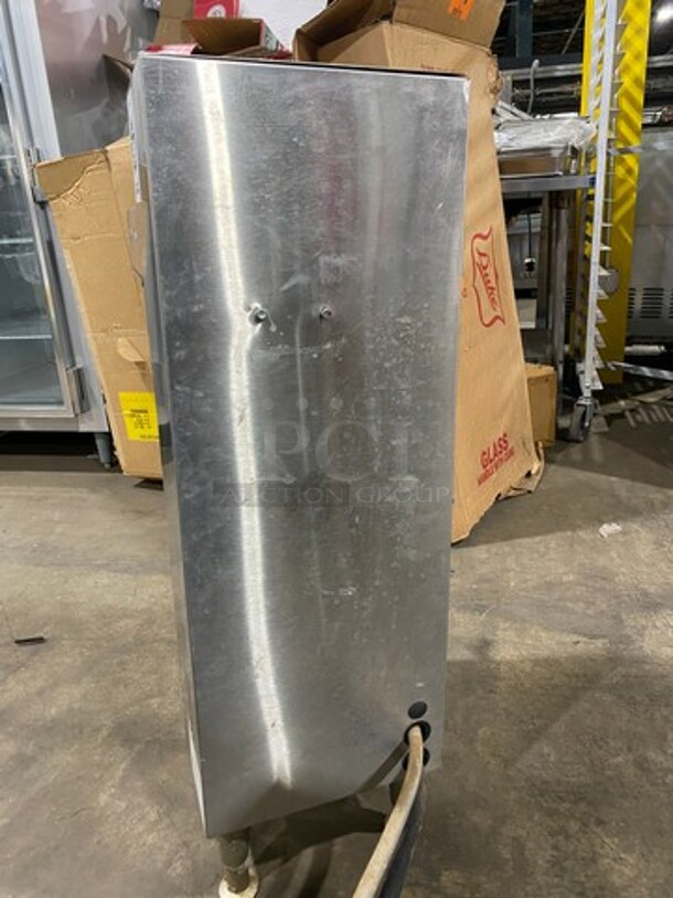 Fetco Commercial Countertop Coffee Machine! With Hot Water Line! Stainless Steel Body! On Small Legs! Model: CBS51H15 SN: 02572703A 120/208/240V 1 Phase - Image 3 of 11