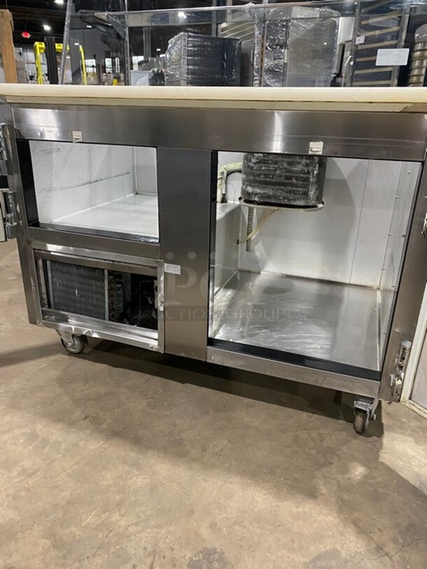Leader Commercial Refrigerated Sandwich/Salad Prep Table! Stainless Steel! With Glass Top Display and Shelves! With 2 Door Rear Access! With Full Length Cutting Board! On Casters! 115V 1 Phase! Model: LM48 S/C SN: GX09S1105E! - Image 7 of 10