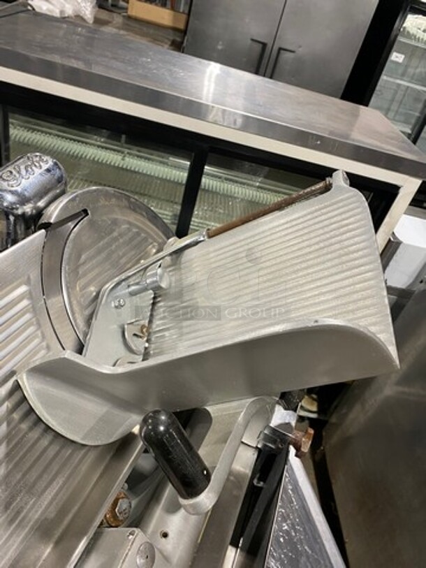 Globe Commercial Countertop Deli/ Meat Slicer! All Stainless Steel! Model: 720 SN: 721232  - Image 5 of 9