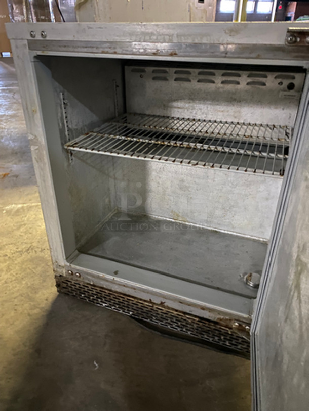 Continental Commercial Single Door Lowboy/Worktop Cooler! All Stainless Steel! Model: UC27 SN: 14910776 115V 60HZ 1 Phase - Image 5 of 7
