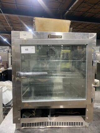 Traulsen Countertop/ Undercounter Single Door Cooler! With View Through Door! Model: UC27WT SN: M5015705M 115V 60HZ 1 Phase