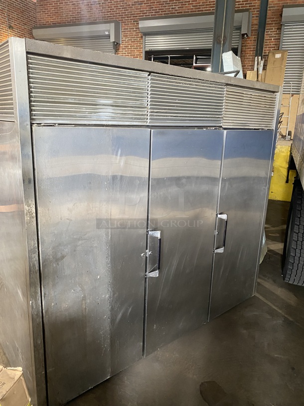  Victory All Stainless Steel Commercial 3 Door Reach In Double Sided Dough Retarder Refrigerator! With Built In Pan Rack!   - Image 3 of 11