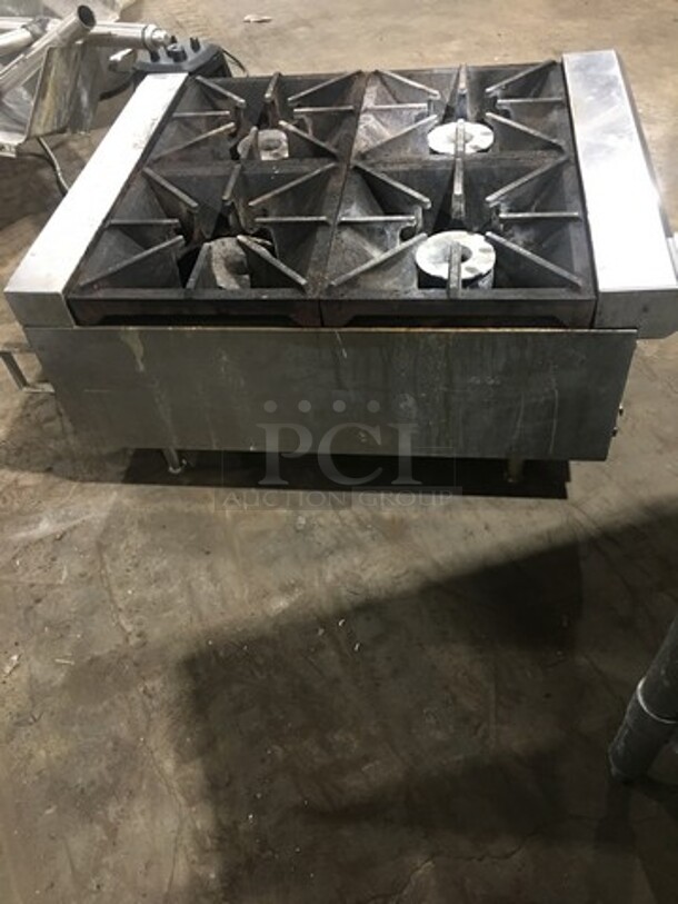 LATE MODEL! 2018 Southbend Commercial Countertop Natural Gas Powered 4 Burner Range! All Stainless Steel! On Small Legs! WORKING WHEN REMOVED! Model: HDO24 SN: 18G93411 - Image 4 of 11