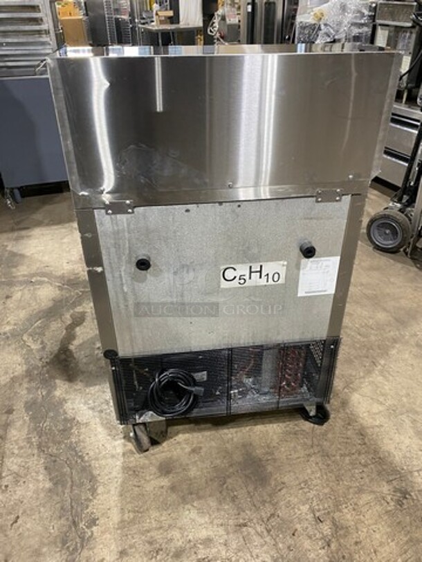 Atosa Commercial Refrigerated Sandwich Prep Table! With Commercial Cutting Board! With Single Door Storage Space! Poly Coated Rack! All Stainless Steel! On Casters! Model: MSF8301 SN: MSF830104216101500C40036 115V 60HZ 1 Phase - Image 3 of 10