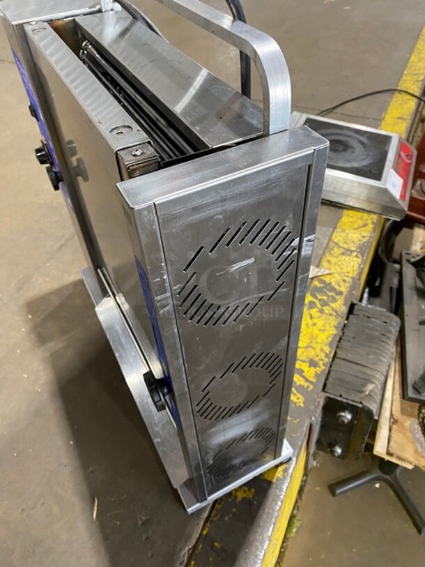 Prince Castle Stainless Steel Commercial Countertop Vertical Bun Toaster! MODEL 297-T20 SN: AA0003638 115V - Image 4 of 9