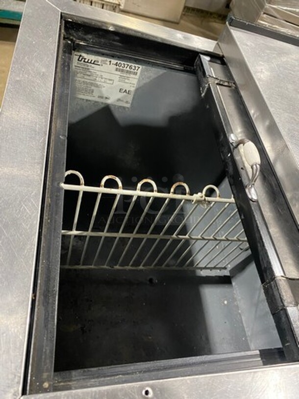 True Commercial Under The Counter Bottle Cooler! With Single Stainless Steel Sliding Top Door! Model TD-24-07 Serial 14037637! 115V 1Phase! - Image 5 of 7