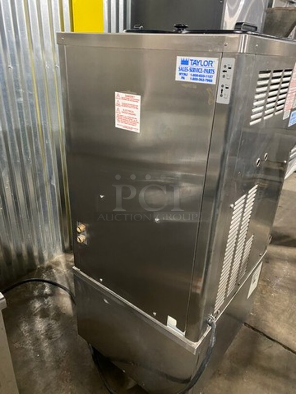 Taylor Crown Commercial 3 Handle Ice Cream Machine! All Stainless Steel! On Casters! Model: C72333 SN:M2105659 208-230V 3PH - Image 3 of 12