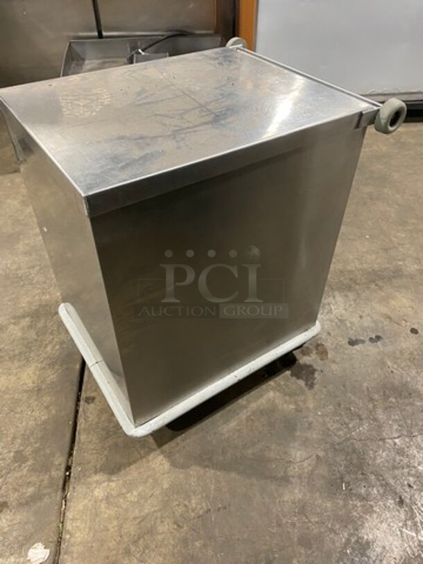 Commercial Enclosed Pan Transport Rack! All Stainless Steel! On Casters! - Image 4 of 7