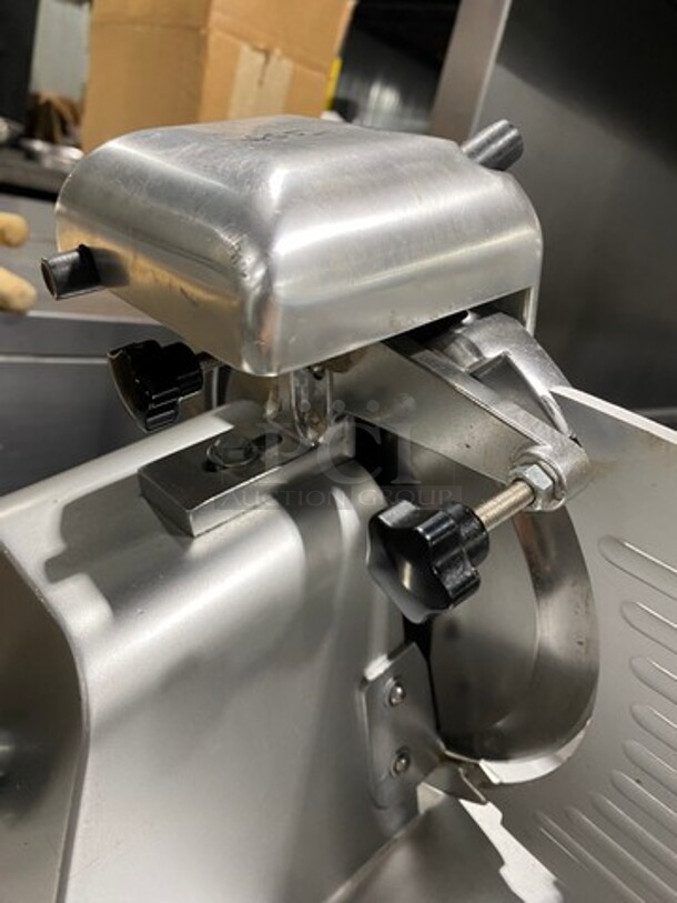 Boxer Commercial Countertop Deli/ Meat Slicer! All Stainless Steel! Model: SLR5009 SN: 0800000907 110V - Image 7 of 9