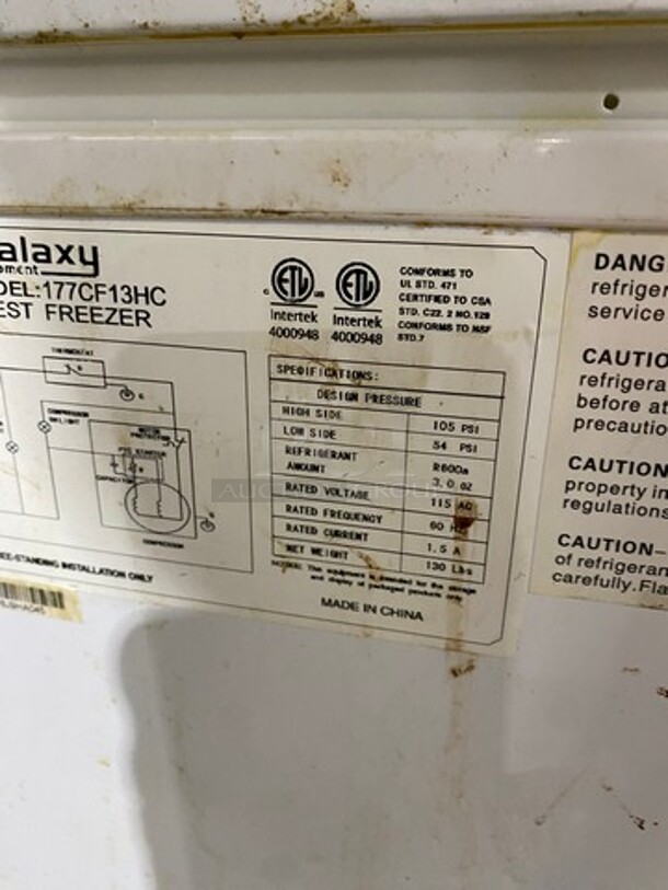Galaxy Commercial Reach Down Chest Freezer! With Hinged Top Lid! Model: 177CF13HC SN: BD450X10318J9HA045 115V 60HZ 1 Phase - Image 6 of 7