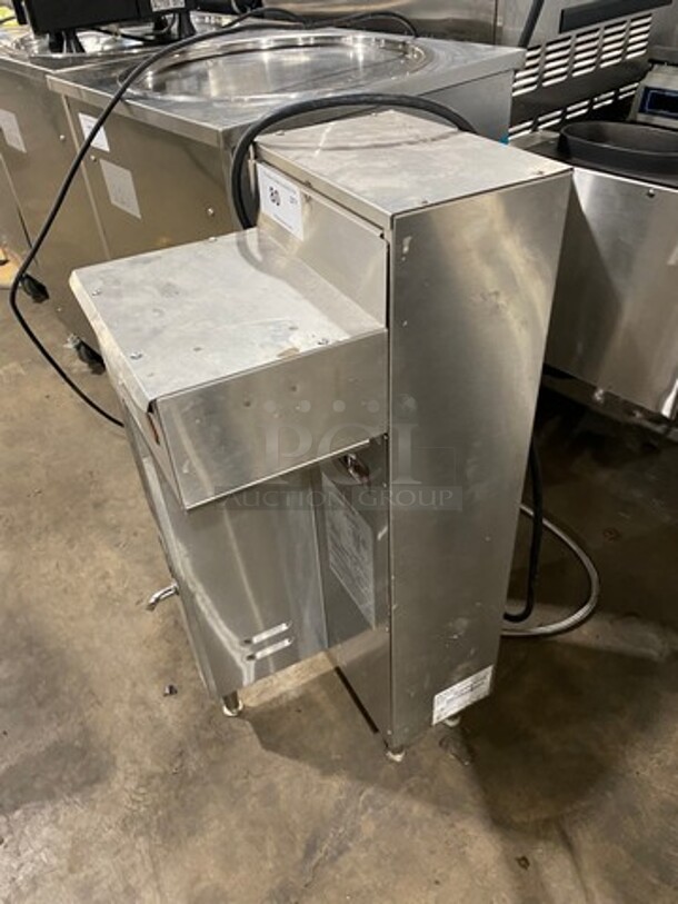 Fetco Commercial Countertop Coffee Brewing Machine! All Stainless Steel! On Legs! WORKING WHEN REMOVED! Model: CBS2041E SN: 450408113625 120/208/240V 60HZ 1 Phase - Image 3 of 7