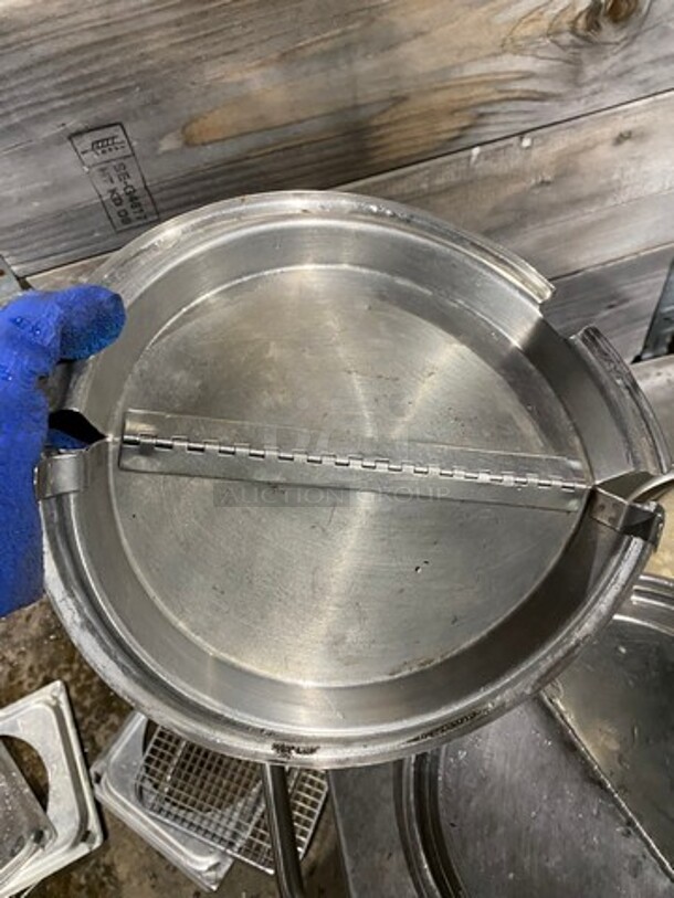 ALL ONE MONEY! Assorted Size Stainless Steel Soup Pan Lids! - Image 3 of 5