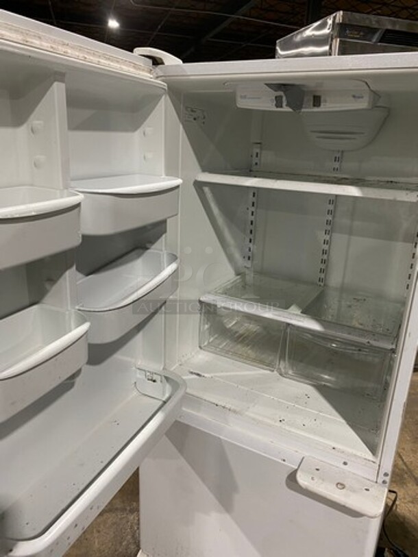 Whirlpool Half Cooler Half Freezer Combo Unit! Model: EB9SHKXVQ05 SN: K33217785 115V - Image 7 of 10
