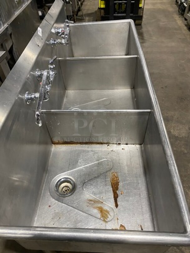 Commercial 3 Compartment Dish Washing Sink! With Faucets And Handles! With Back Splash! All Stainless Steel! On Legs! - Image 5 of 9