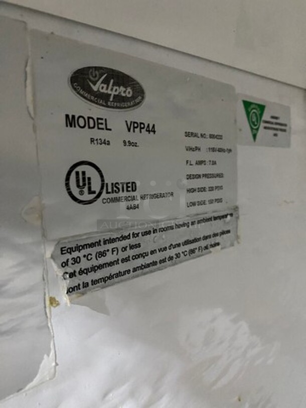 Valpro Commercial Refrigerated Pizza Prep Table! With Single Door Storage Space! All Stainless Steel! On Casters! Model: VPP44 SN: 8004233 115V 60HZ 1 Phase - Image 7 of 9