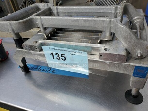 NEMCO Vegetable Cutter.  - Image 3 of 6