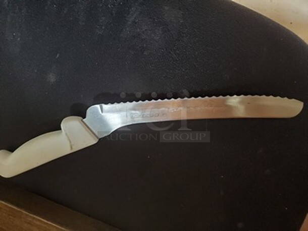 Dexter Knife W/ Handle