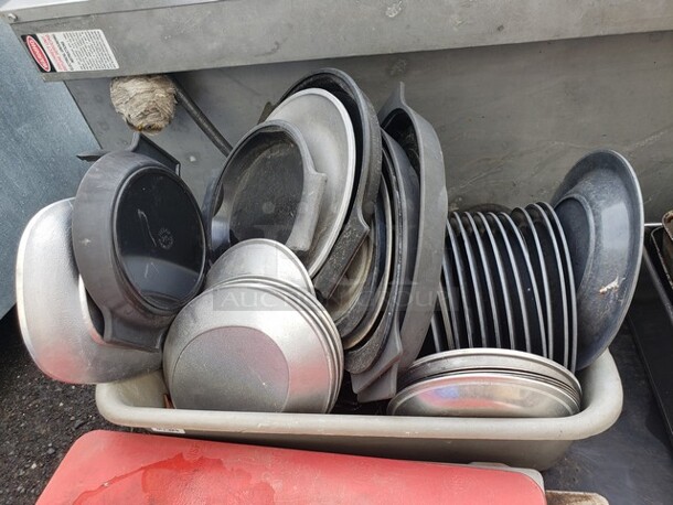 Lot of Round Pewter/Aluminum Sizzling Steak/Salad Plates by Melco, Service Ideas round thermo plates, and Oval shaped thermo plates! - Image 1 of 4