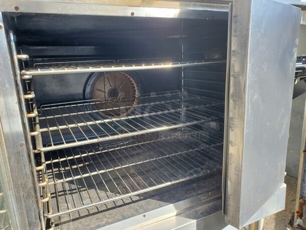HOBART Natural Gas Full Size Single Deck Convection Oven on Legs 38X36X36 - Image 4 of 7