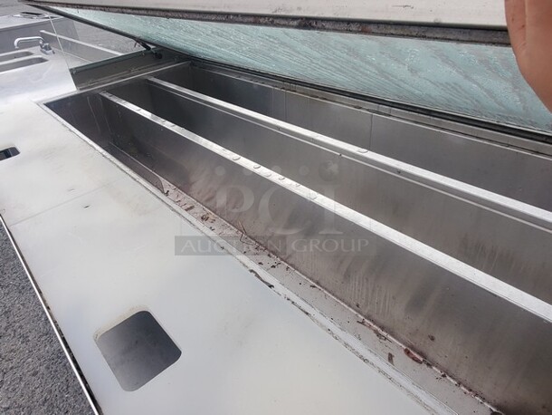 Duke SWD600 60" Sandwich/Salad Prep Table Subway Prep 120V Working!  - Image 4 of 6